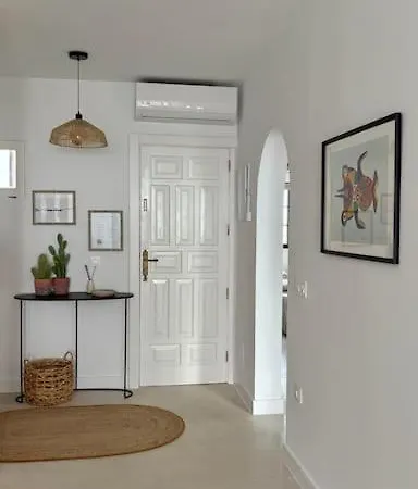 El Oasis De Nali - Playa Grande Апартаменты *